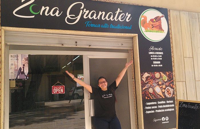 Tienda a granel en Alzira gracias a Dona Emprèn de Novaterra y Caixa Popular